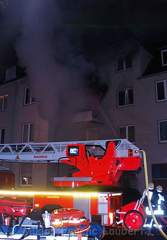 Wieder Feuer 3 Koeln Vingst Homarstr P217.JPG